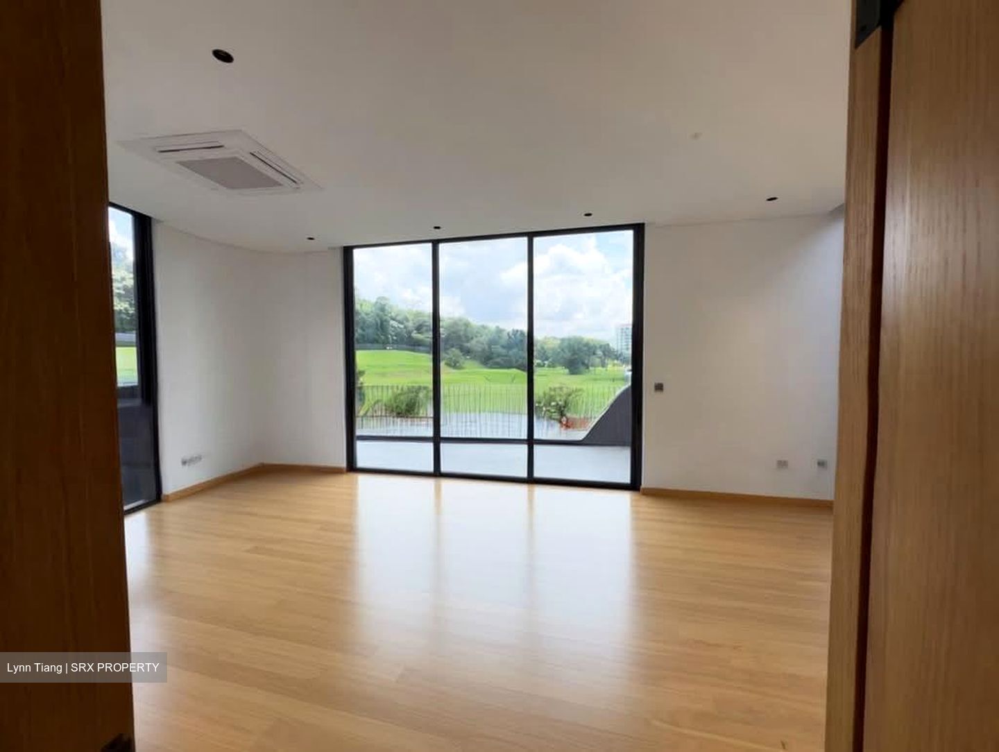 Elizabeth Drive (D23), Terrace #555702771
